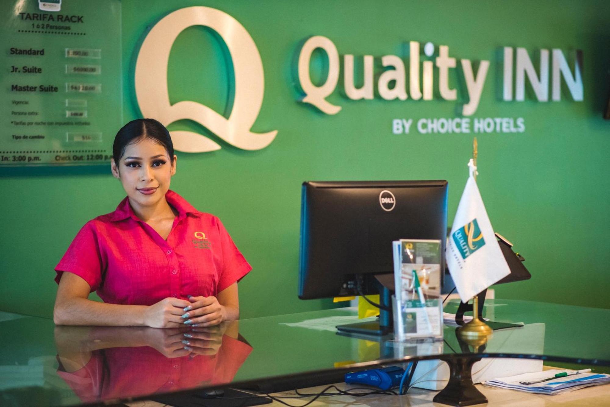 Quality Inn Mazatlán Eksteriør billede